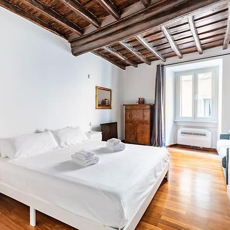 Bottega Augustea Duplex Apartment In Monti 罗马 外观 照片