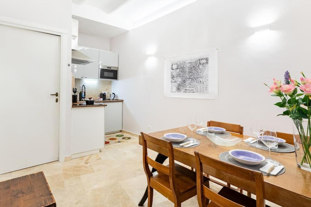 Bottega Augustea Duplex Apartment In Monti 罗马 外观 照片
