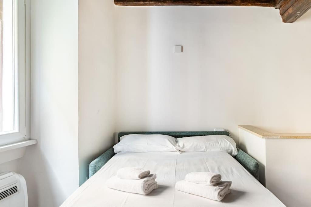 Bottega Augustea Duplex Apartment In Monti 罗马 外观 照片